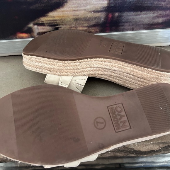 White espadrille sandals - Picture 4 of 4